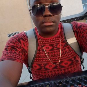 Meet your Posher, Nigel